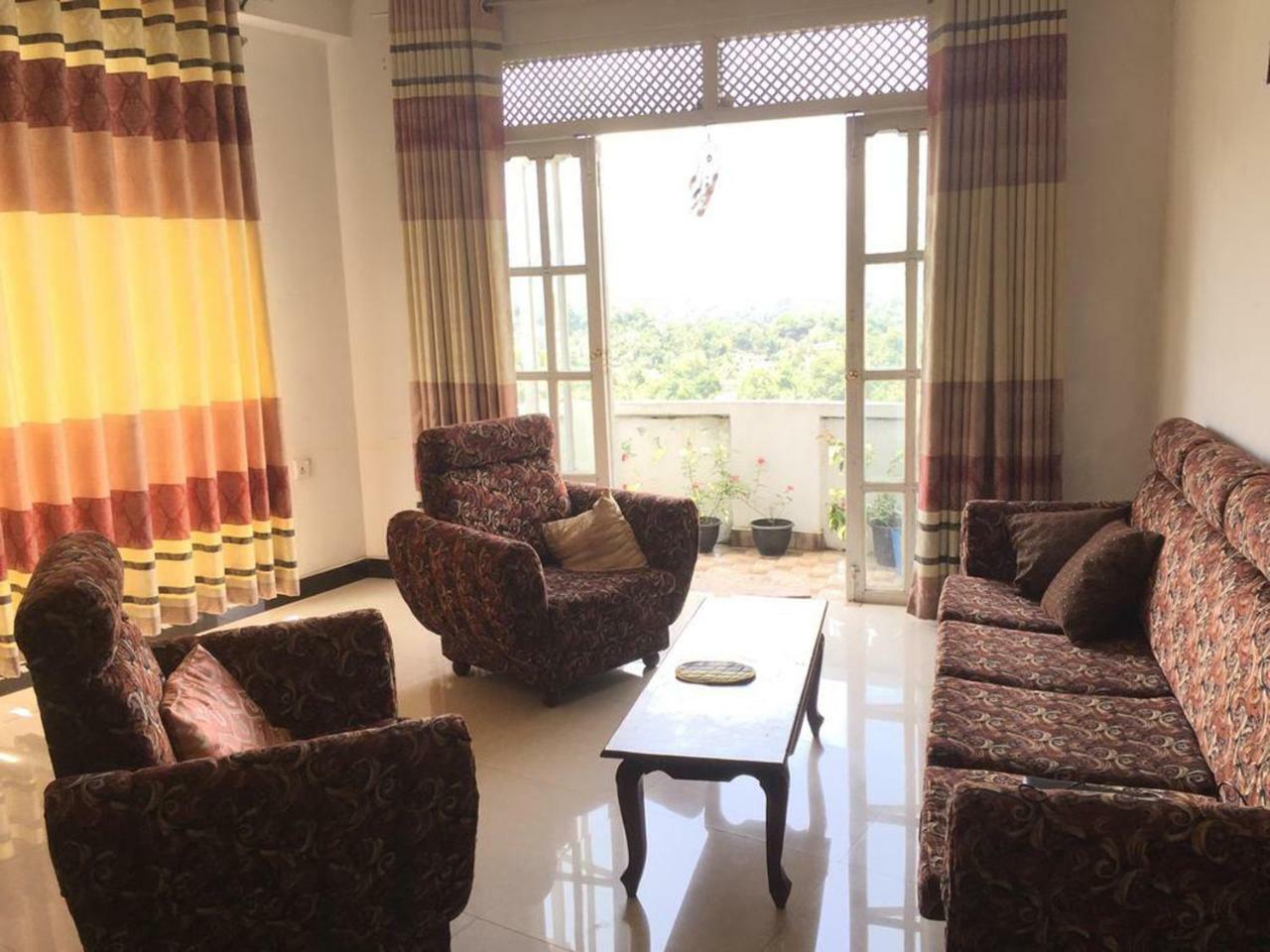 Hostel Mountview Kandy Buitenkant foto